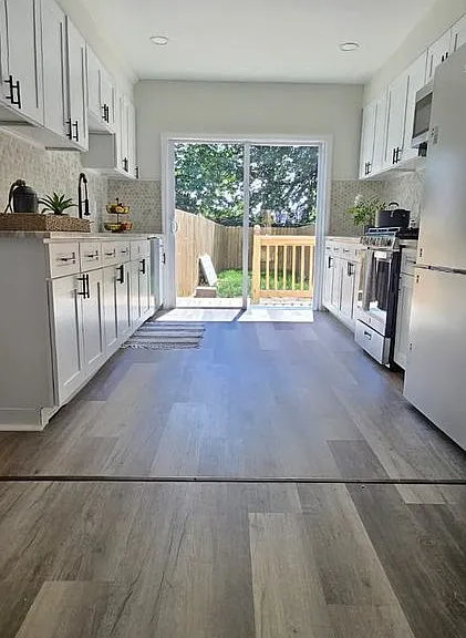 516 Columbus Rd — Photo 9