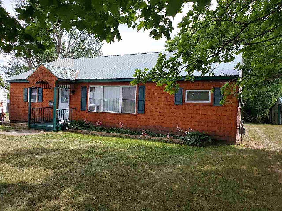 1st image of 63 Lawrence Ave