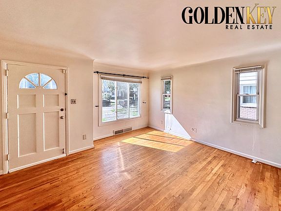 2nd image of 23120 Oneida Ave