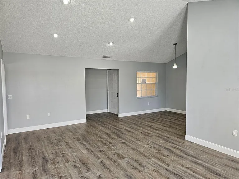 3625 57th Avenue Dr W — Photo 5