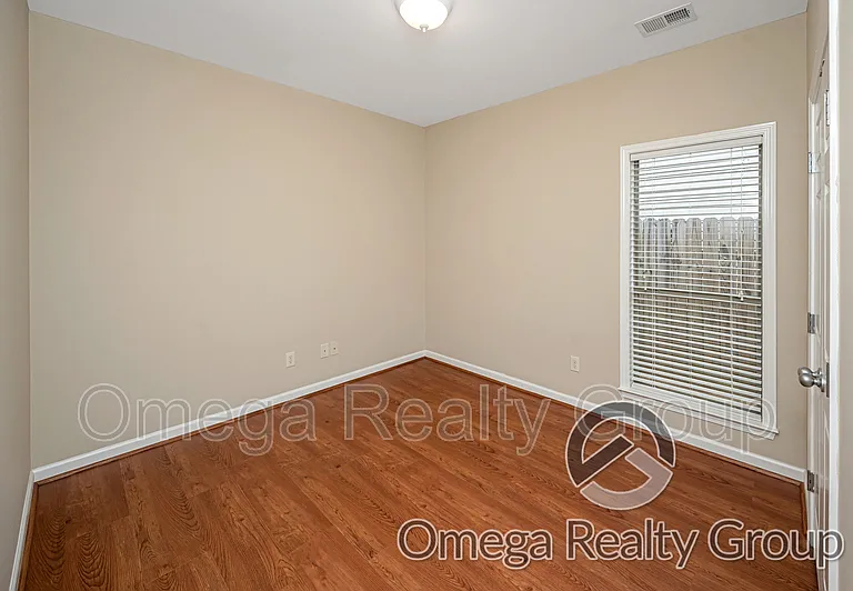 2161 Parsons Dr — Photo 31