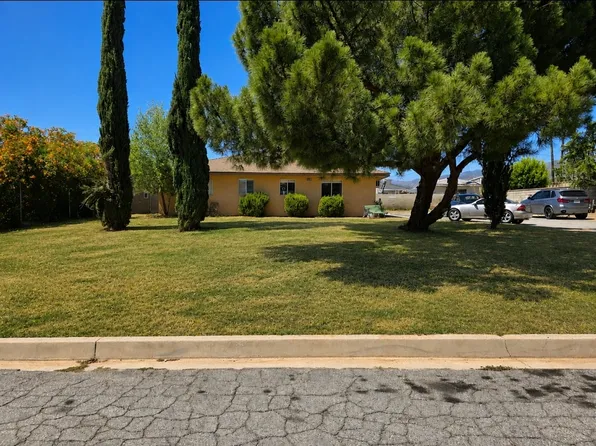 34334 La Raye Dr, Yucaipa, CA 92399