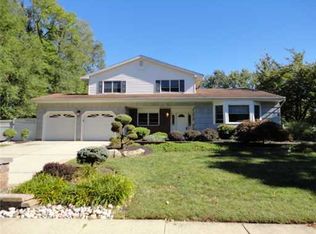 24 Dexter Rd, East Brunswick, NJ 08816