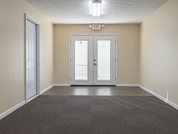 3rd image of 2308 Wayne Ave APT 14