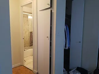 Rented by Manhattan Apartment Organization