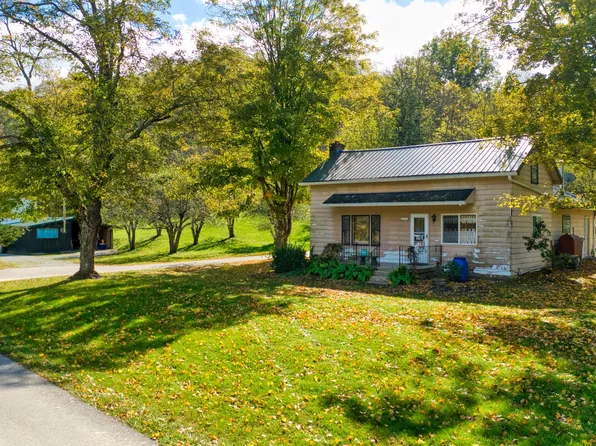 4109 Easton Ln, Burlington, KY 41005