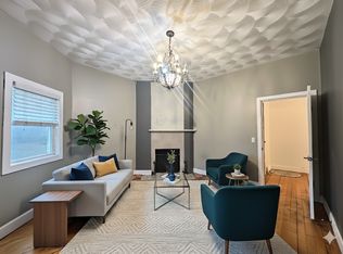 124 Almy St APT 1B, Providence, RI 02909