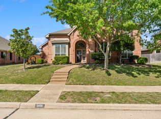 3905 Lakeside Dr, Rowlett, TX 75088