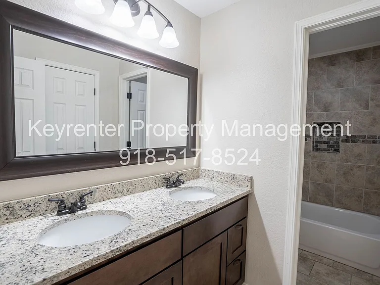 7304 E 61st Pl S — Photo 24