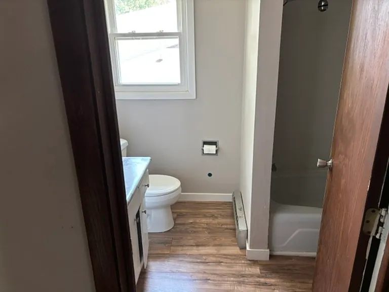 3601 Crestview Dr — Photo 7