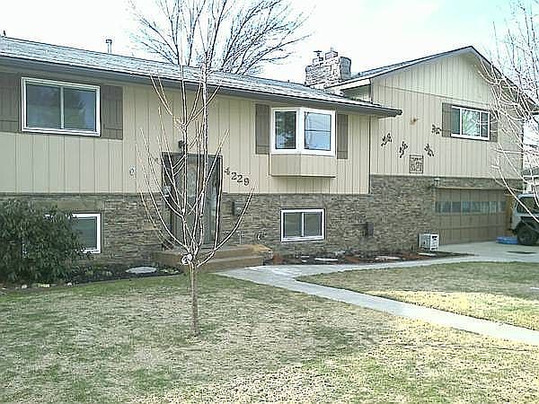 2nd image of 4229 W Everett Ave