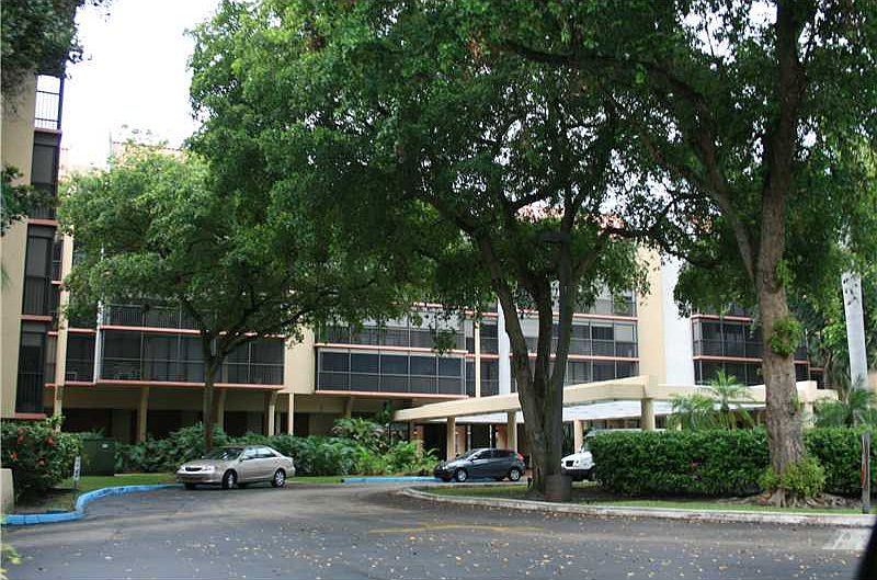 1st image of 2810 N 46th Ave APT 457F