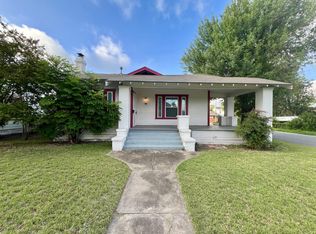 944 W Kings Hwy, San Antonio, TX 78201
