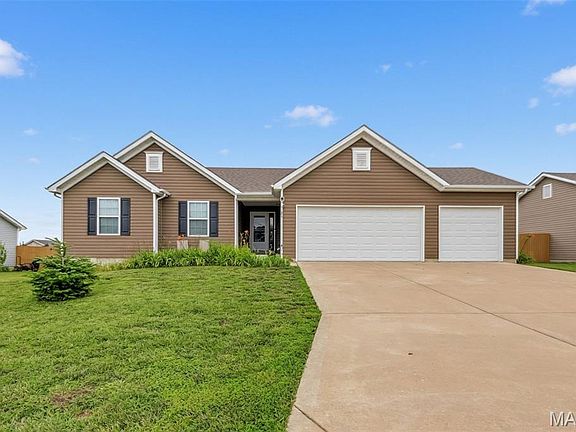 2nd image of 21 Valley Farms Dr