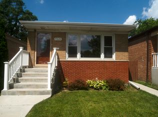 9020 S Wallace St, Chicago, IL 60620