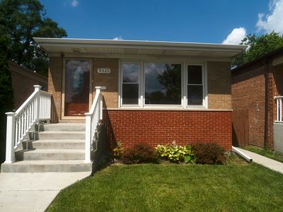 9020 S Wallace St, Chicago, IL, 60620