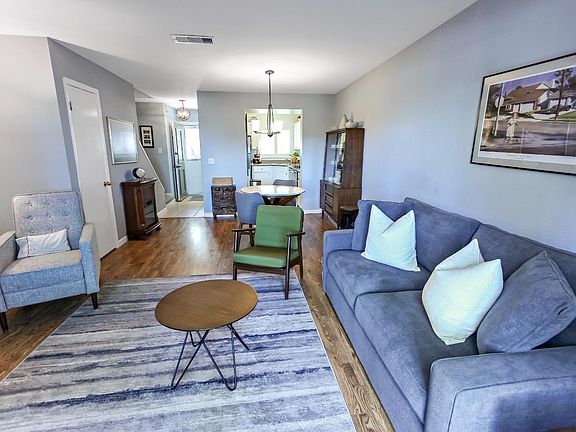 4th image of 1259 Royal Oak Terrace #D