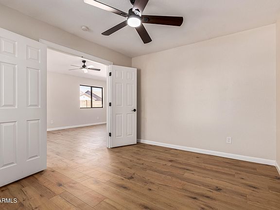 2nd image of 30855 N ROYAL OAK Way