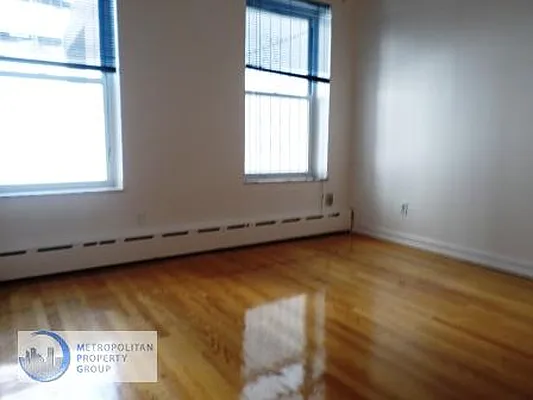 Rented by Metropolitan Property Group | media 11