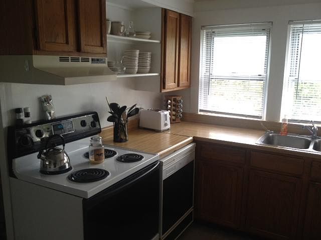 2nd image of 207 Hardig Rd APT 2