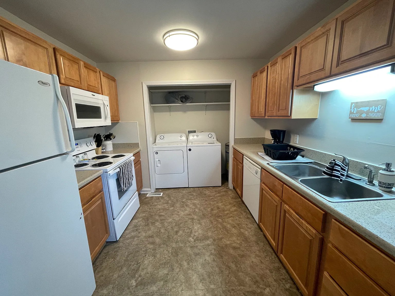 3 bed, 1.5 bath, 950 sqft, $1,400 — Photo 4