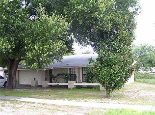 3404 King Richard Ct, Seffner, FL 33584