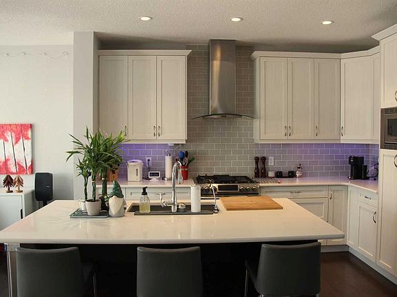 2nd image of 90 SW Nolancrest Rise NW