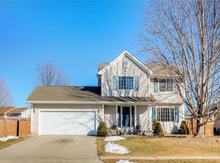 6117 Four Pines St, Johnston, IA 50131