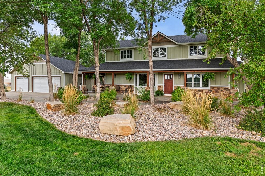4811 Lonetree Dr