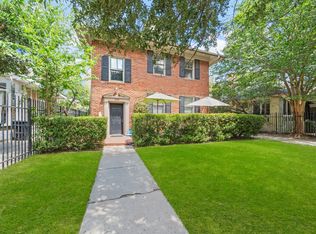 528 Hawthorne St, Houston, TX 77006