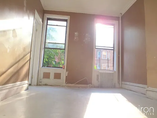 Rented by Miron Properties | media 18