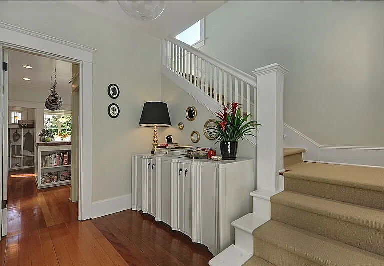 3100 E Jefferson St — Photo 2