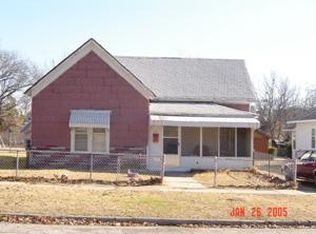 15 E St SW, Miami, OK 74354