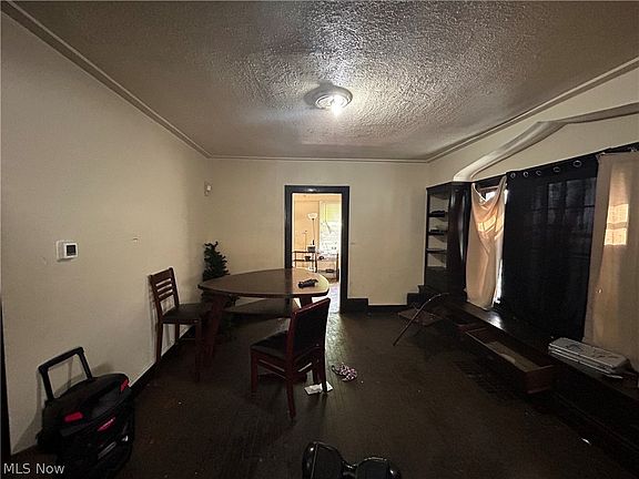 3rd image of 14404 Idarose Ave