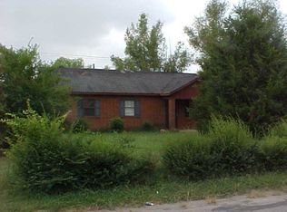 961 Victor St, Forrest City, AR 72335