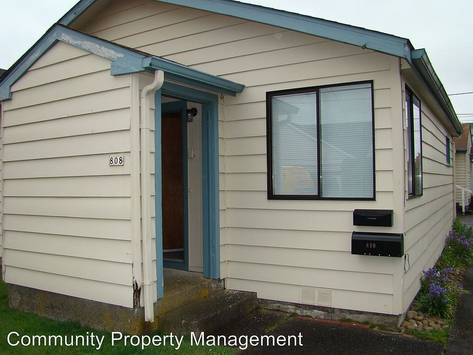 2nd image of 808 4th Ave