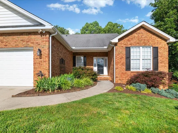 1232 Doulton Cir, Lynchburg, VA 24503