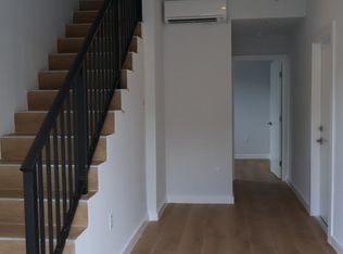 1376 SW 4th St #401, Miami, FL 33135