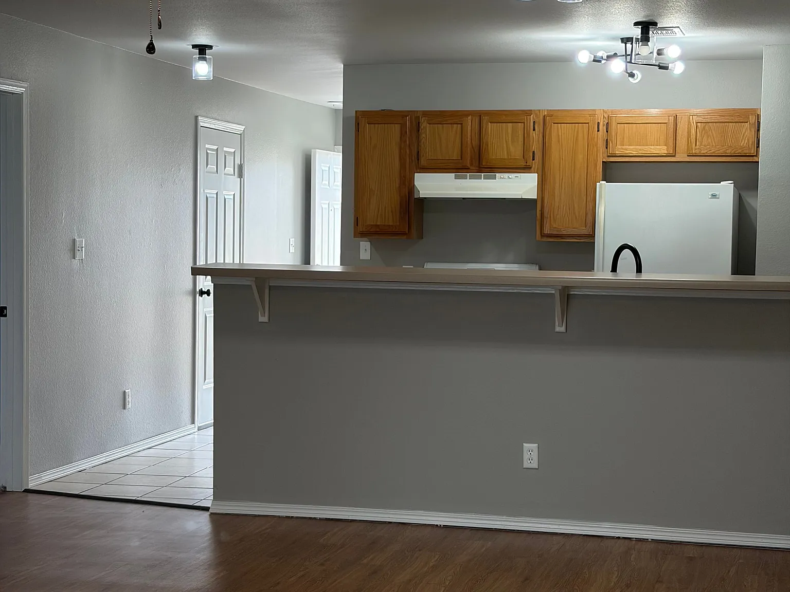 3 bed, 1288 sqft, $1,400 — Photo 2
