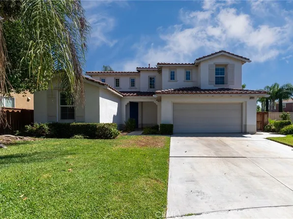 4237 Gardenridge Ct, Riverside, CA 92505