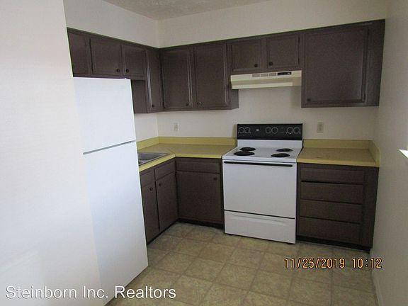 2nd image of 1131 La Fonda Dr APT 1
