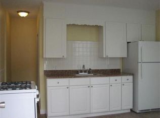 31 Congress St APT 2, Milford, MA 01757