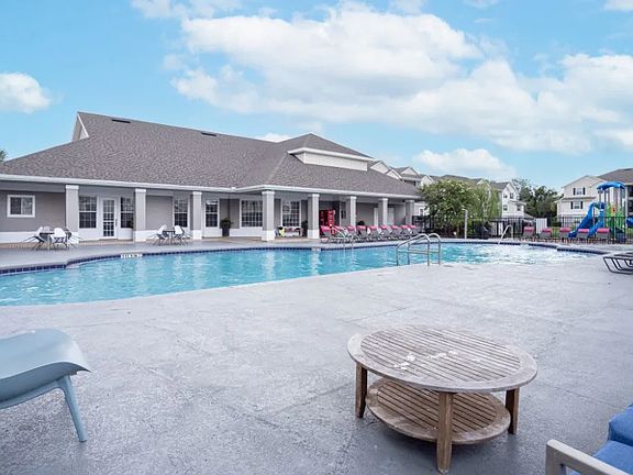 Pool time!