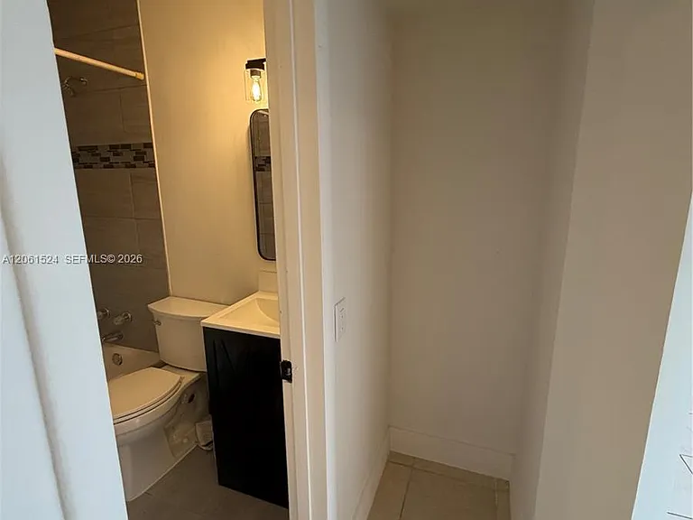 6110 Monroe St — Photo 15