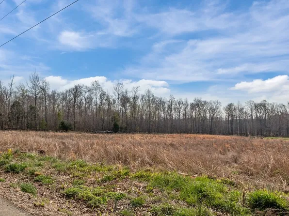 362 Hayes Ridge Rd, Indian Mound, TN 37079