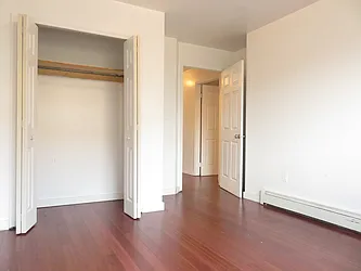 Rented by Rennit Inc.