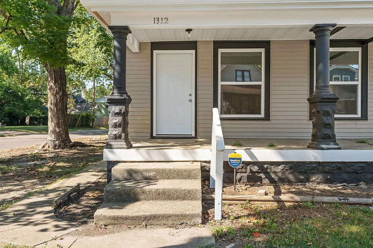 1312 North Dearborn Street — Photo 3