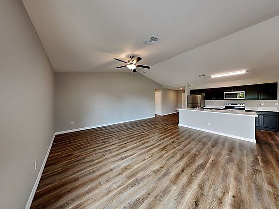 3rd image of 25250 Puerta Dr