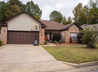 21 Ponds Edge Ln, Alexander, AR 72002