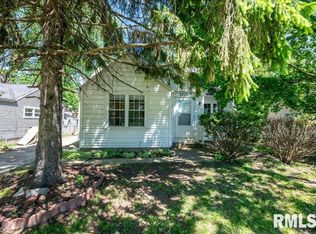 3210 N Gale Ave, Peoria, IL